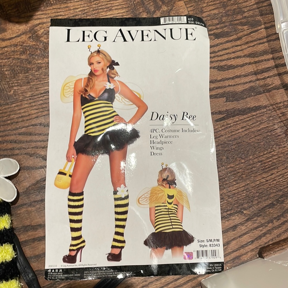 Leg Avenue Daisy Bee costume 🐝 S/M